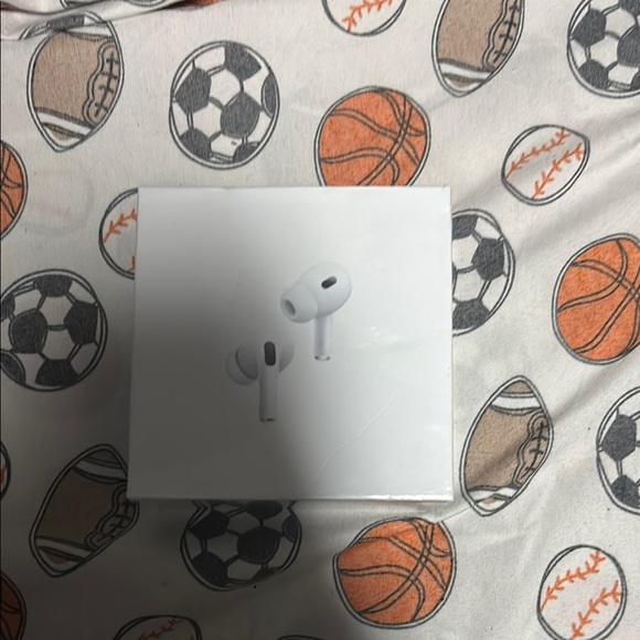 Apple AirPods Pro 2nd gen active noise cancellation